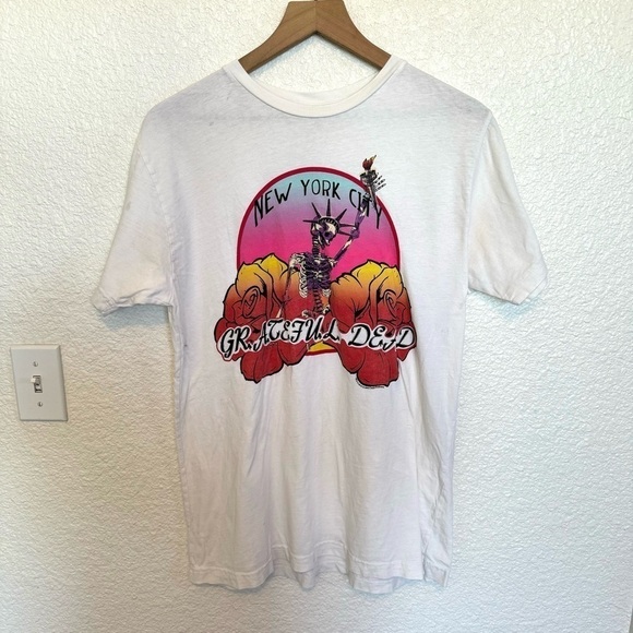 Life Women's Medium New York City Grateful Dead Graphic Tee Shirt Streetwear - Picture 1 of 10